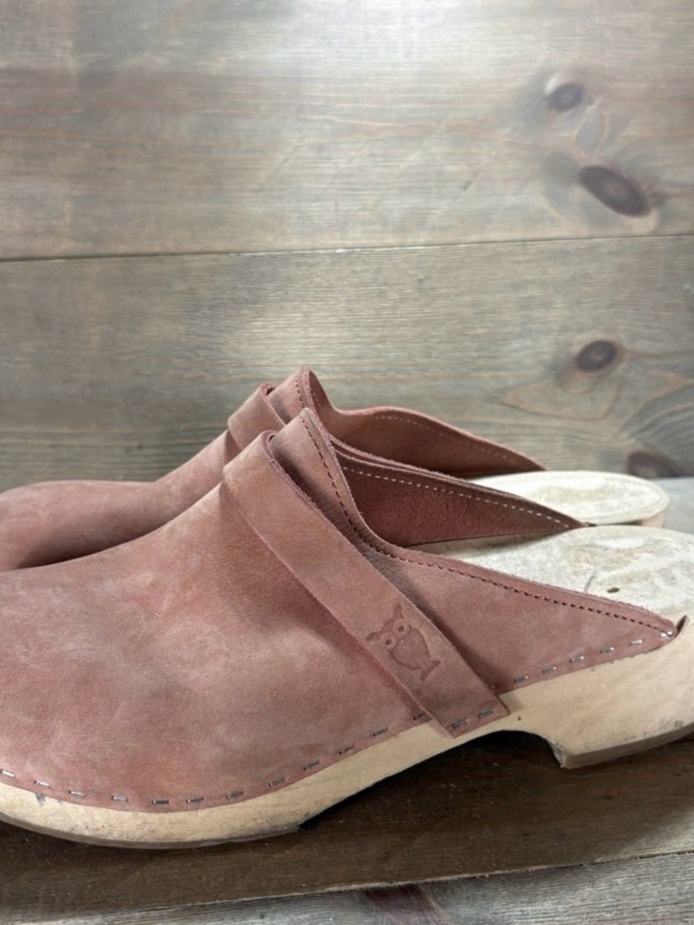 Sandgrens tokyo Womens size 41 shoes Pink Suede Owl Logo Swedish Wooden clogs